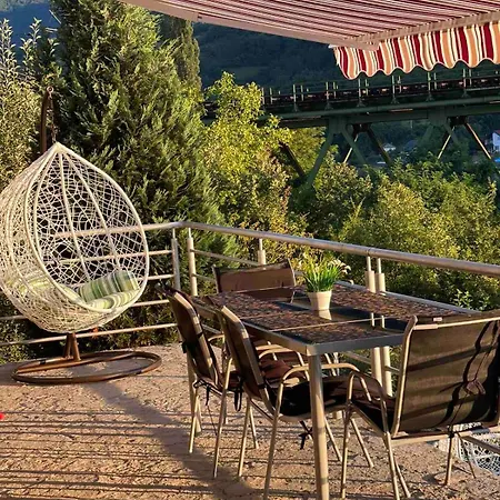 Sa Bazenom Lily Villa