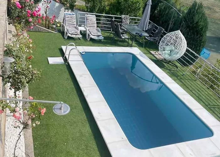 Vila Sa Bazenom Lily